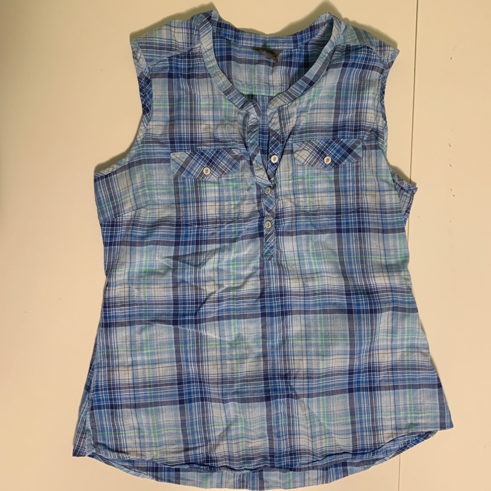 Eddie Bauer blue plaid sleeveless top